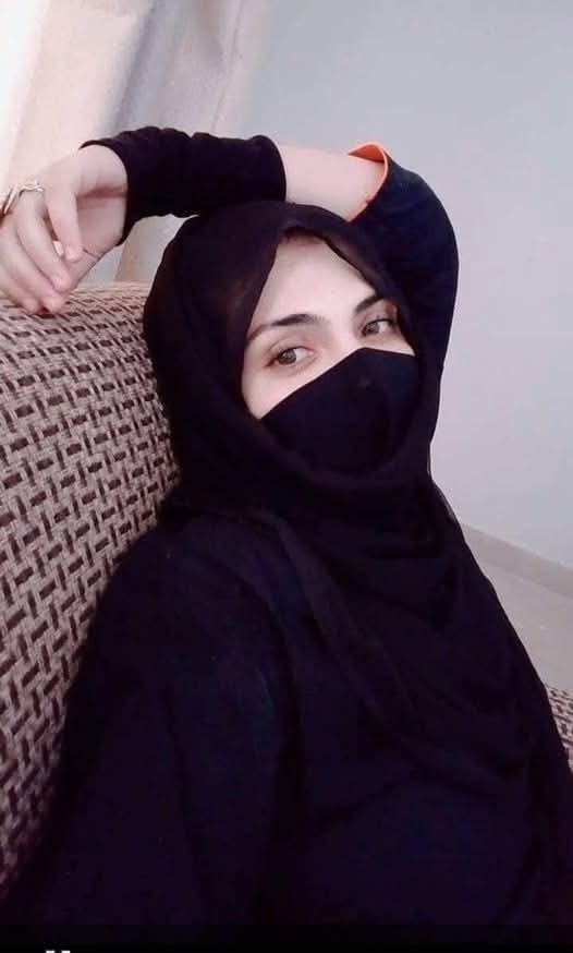 Matchmaking Service Online | Female Marriage Proposal in United States