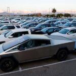 Americans’ interest in electric cars dwindles as the firestorm around Tesla grows
